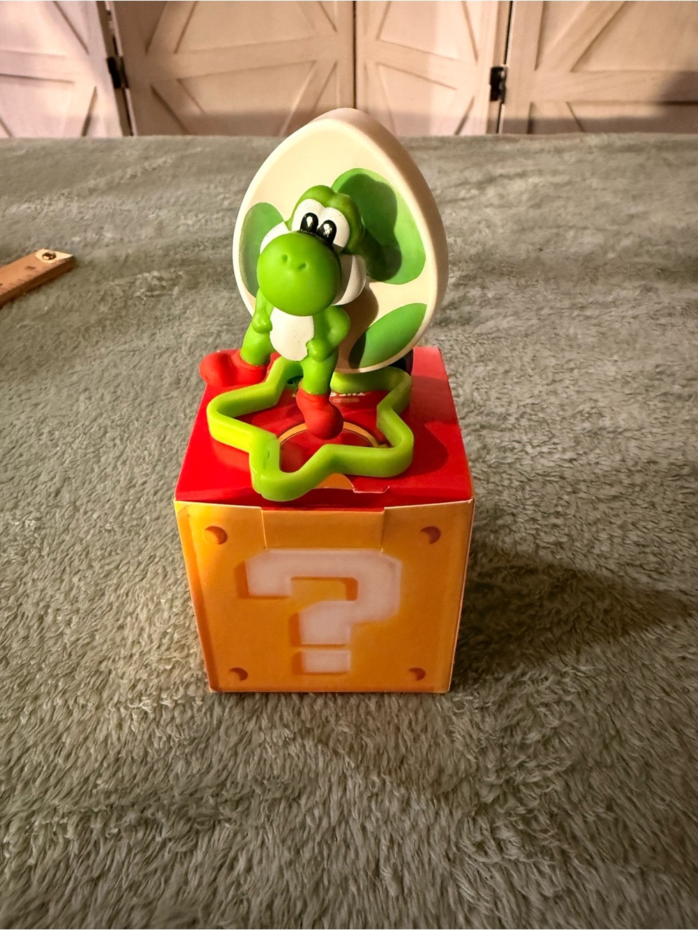 McDonald’s 2026 Yoshi Egg Clip Toy Super Mario Nintendo Happy Meal NIB